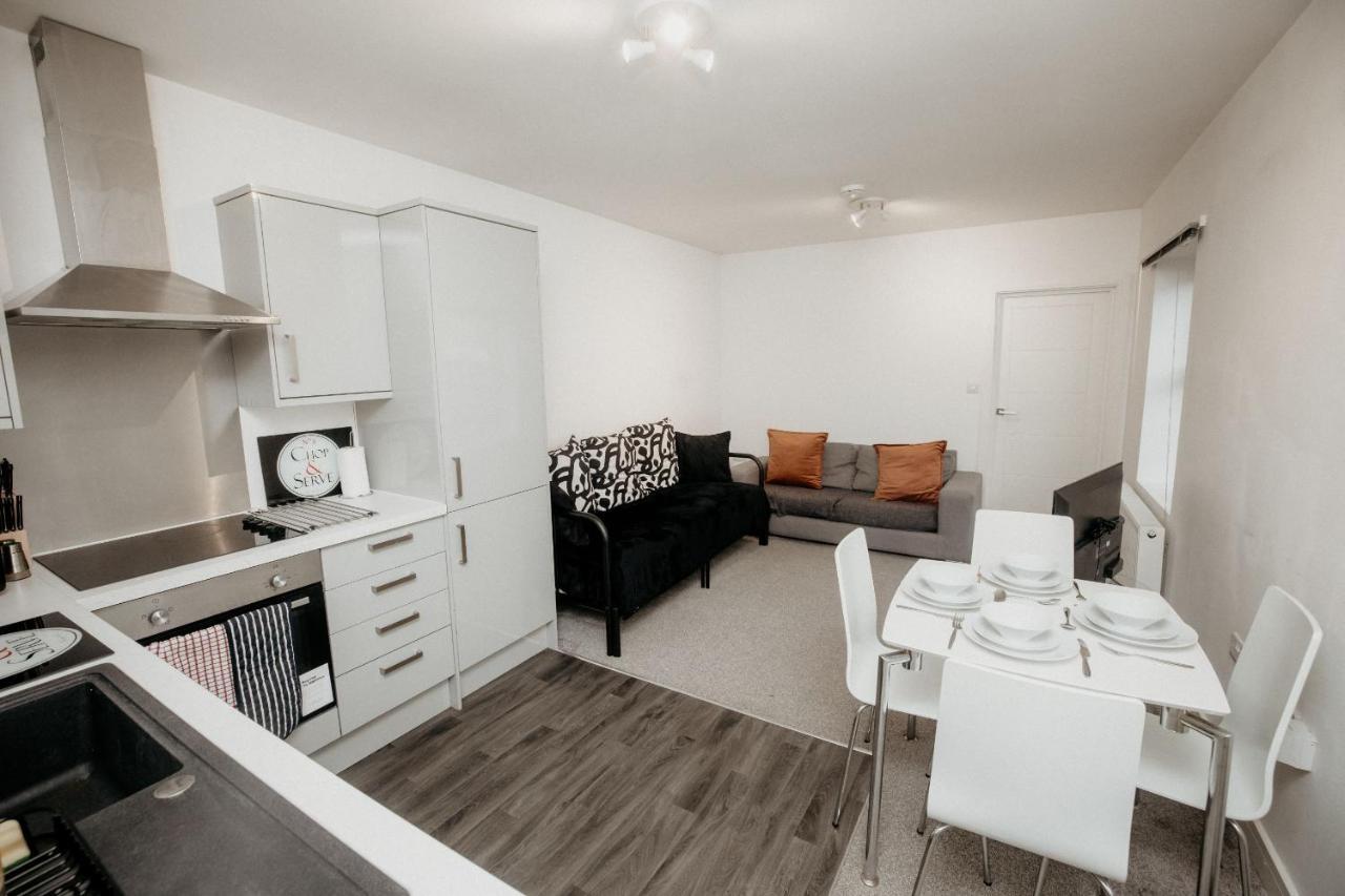 Elthorne Luxury Apartments - Uxbridge Eksteriør bilde