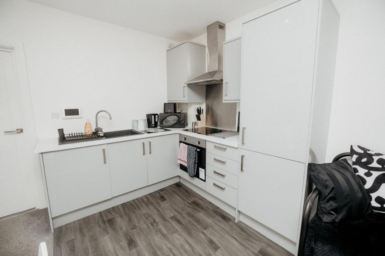Elthorne Luxury Apartments - Uxbridge Eksteriør bilde