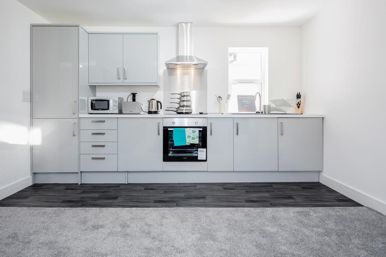 Elthorne Luxury Apartments - Uxbridge Eksteriør bilde