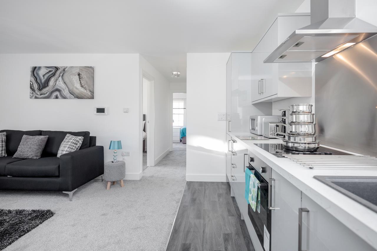 Elthorne Luxury Apartments - Uxbridge Eksteriør bilde